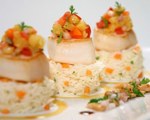 Gingered Scallops with Caramelized Pineapple Salsa